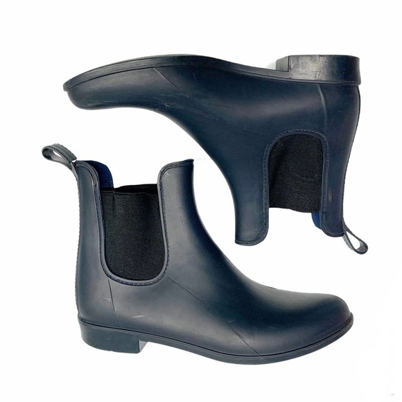 J. Crew Shoes - J Crew navy blue matte ankle rain boots women’s 8